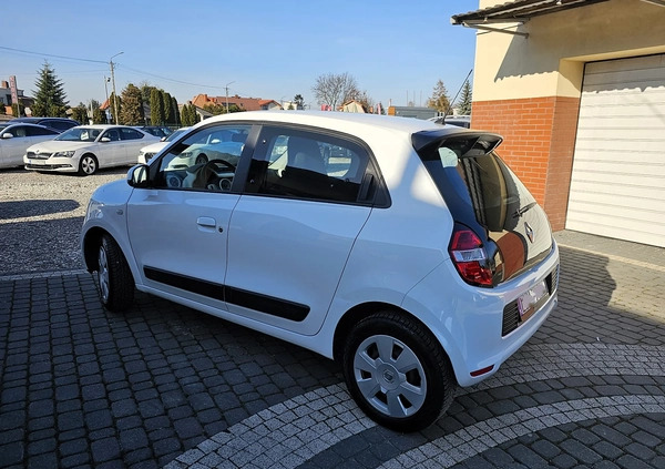 Renault Twingo cena 23700 przebieg: 96000, rok produkcji 2016 z Tuchów małe 191